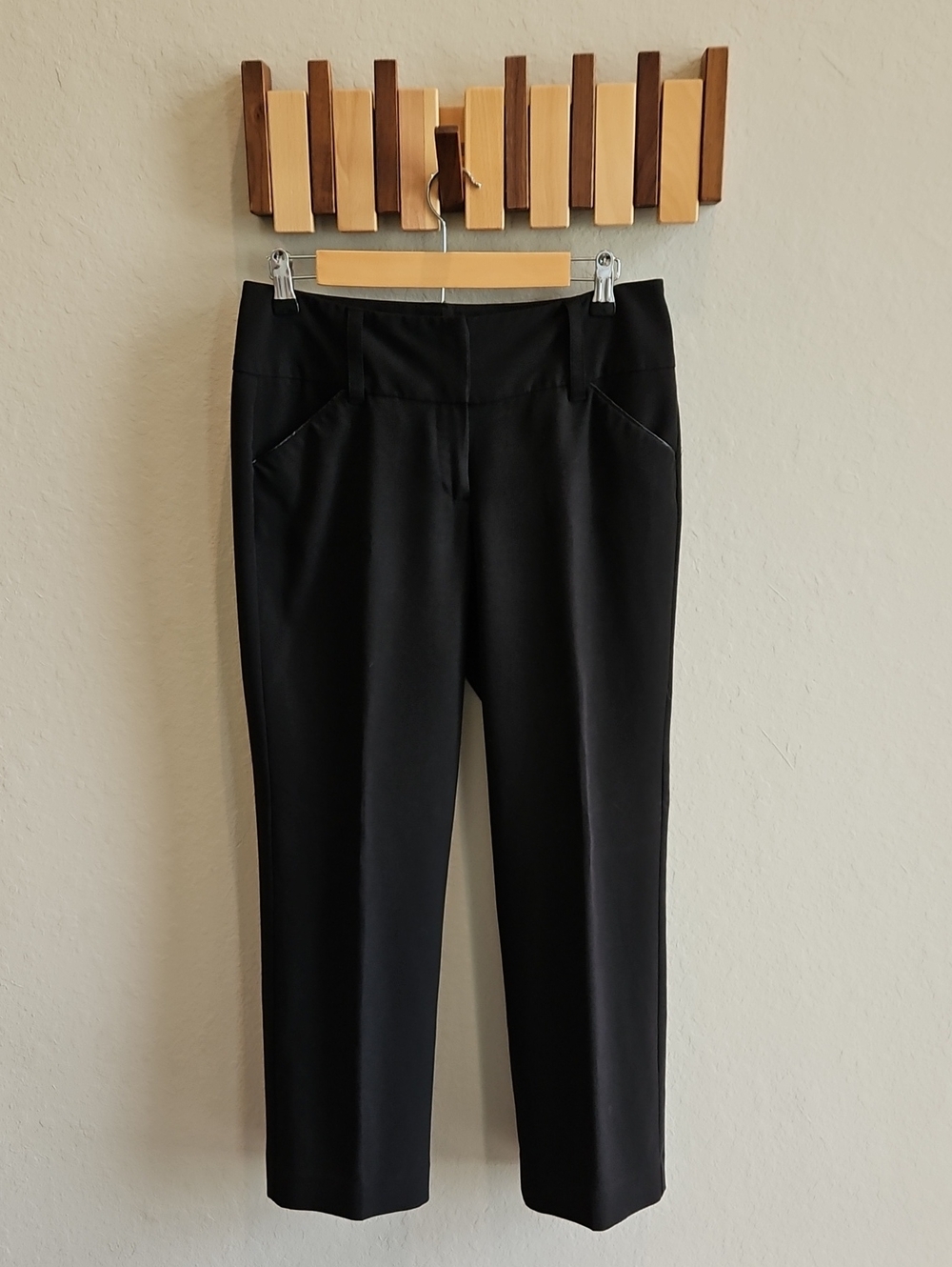 Sharagano Black Straight-Leg Pants